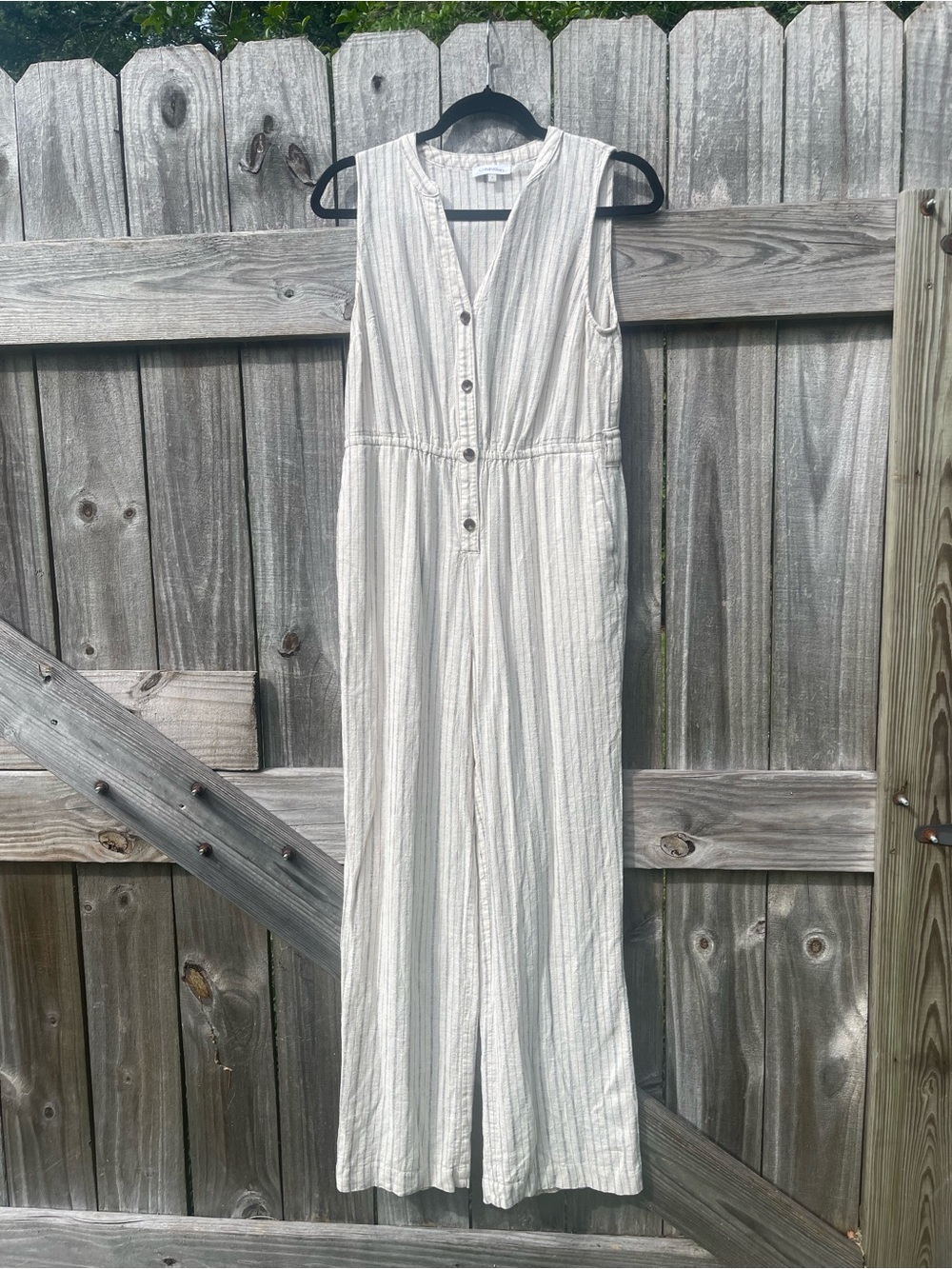 Calvin Klein Cream & Light Gray Striped Sleeveless Jumpsuit Sz 4